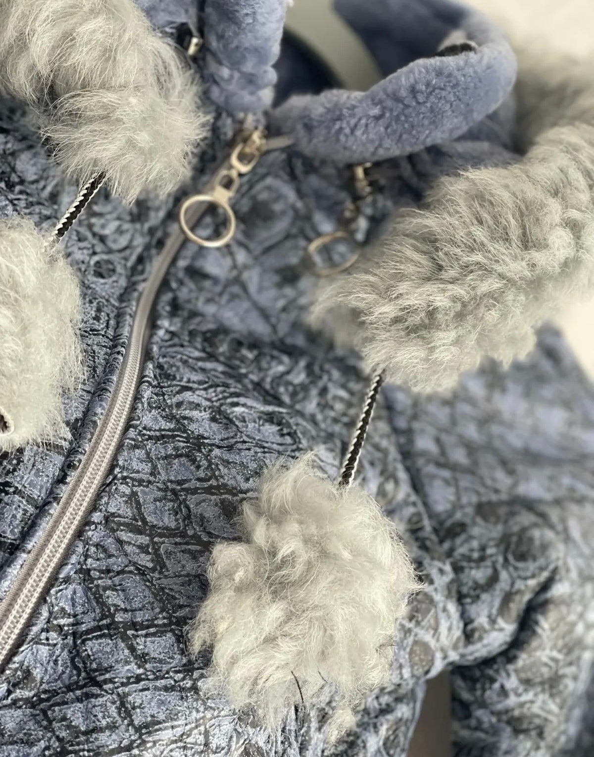 Luxe handgemaakte Lammy coat blauw/grijs